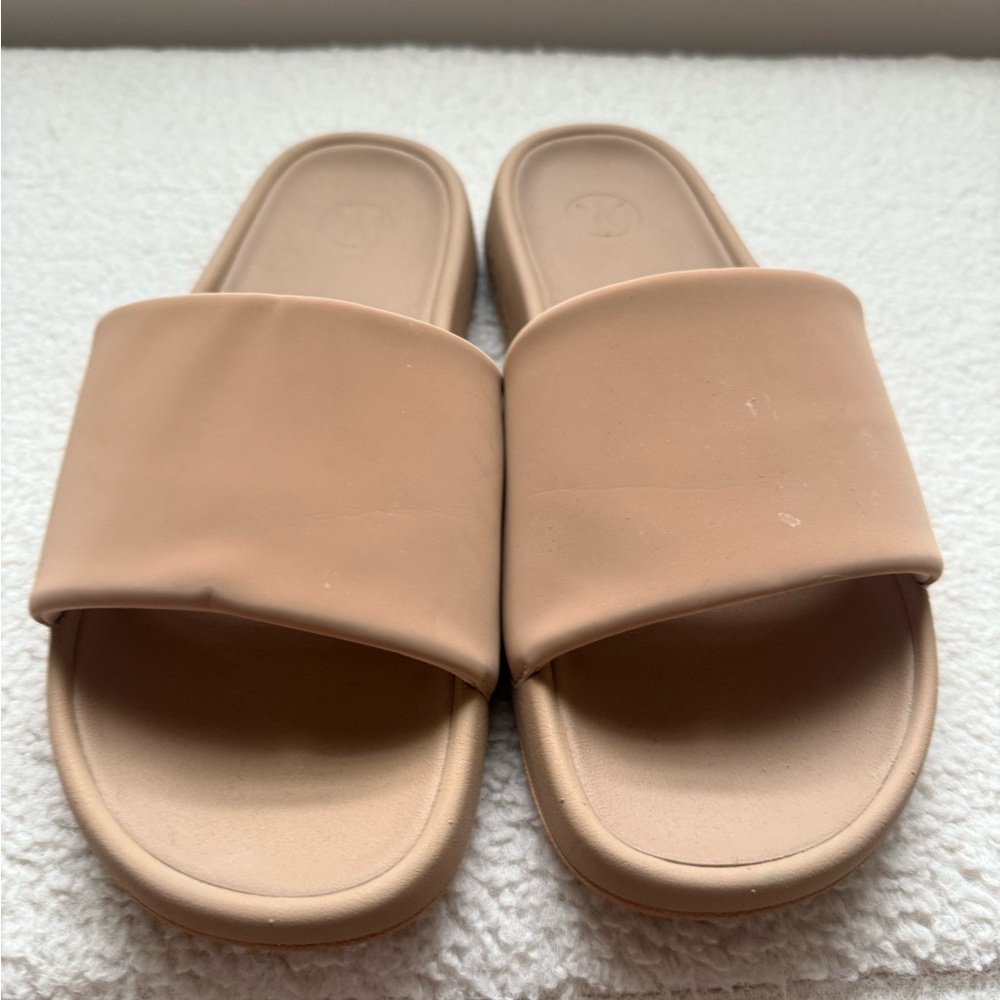 Lululemon Women's Tan Slide Sandals